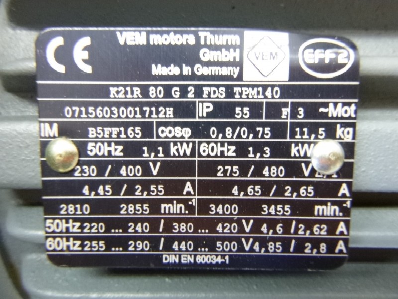 Three-phase servo motor VEM K21R 80 G 2 FDS TPM140 ( K21R80G2FDSTPM140 ) Wellendurchmesser: Ø 19 mm Flanschdurchmesser: Ø 200 mm Neu ! EM824 photo on Industry-Pilot